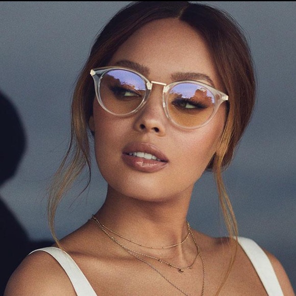 Quay Australia Accessories - Quay Australia Women's Gotta Run Round Blue Light Blocking Glasses, Clear & Gold